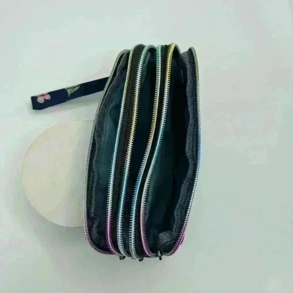 Flamingo Makeup Cosmetic Wristlet - Picture 5 of 6